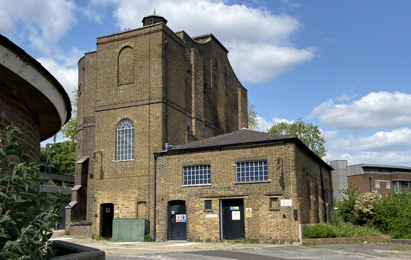 Quentin Blake Centre for Illustration Engine House Galleries exterior